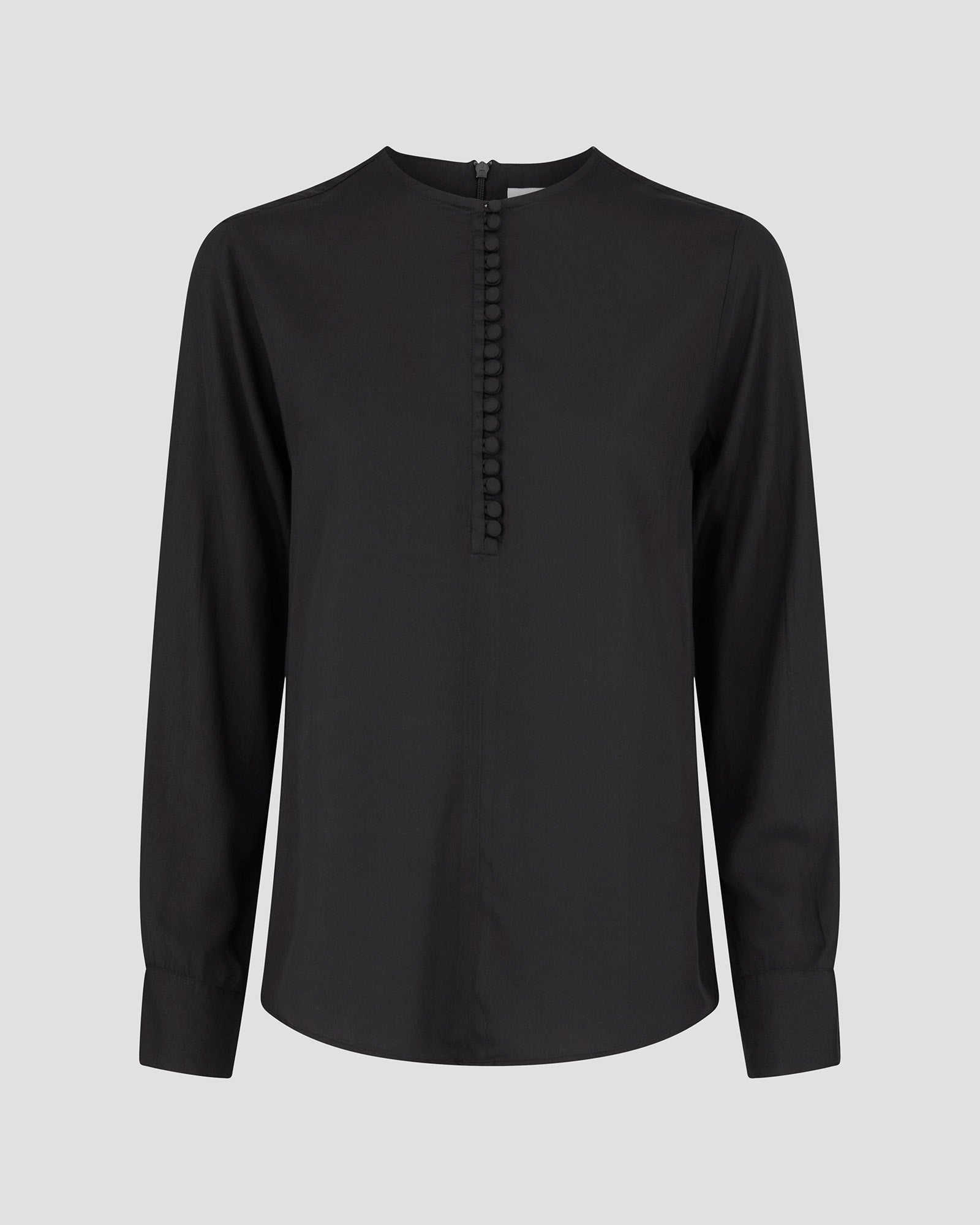 Skjortebluse til damer i sort lavet af kvaliteten 100% Viskose (LENZING™ ECOVERO™), ansvarligt produceret design fra A Working Theory